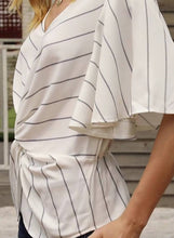 Load image into Gallery viewer, Striped Front Twist Loose Blouse