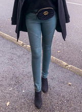 Load image into Gallery viewer, Patched Ruched Zip Bottom Skinny Jeans