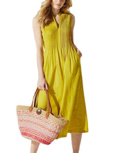 Load image into Gallery viewer, V Neck Pleated Sleeveless Dress