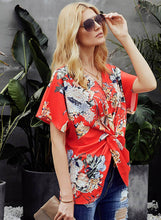 Load image into Gallery viewer, Floral Loose Twist Blouse