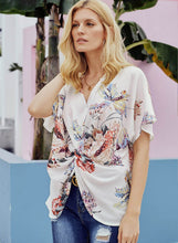 Load image into Gallery viewer, Floral Loose Twist Blouse