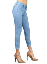 Load image into Gallery viewer, Cuffed Butt Lifting Skinny Jeans