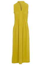 Load image into Gallery viewer, V Neck Pleated Sleeveless Dress